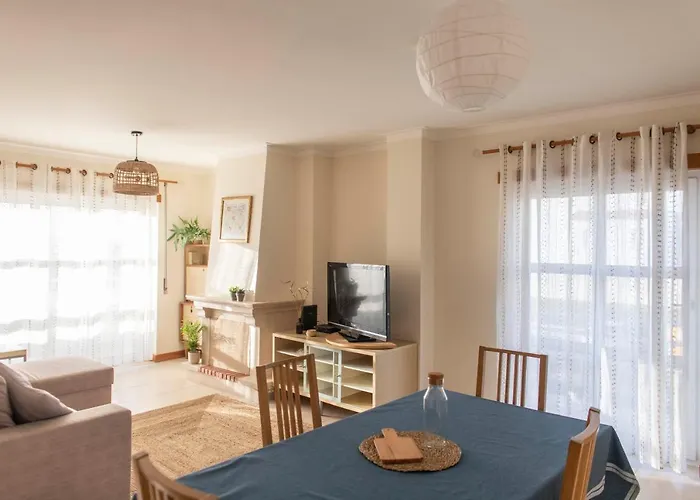 Middle Of The Bay 2 Bedroom Appartamento *